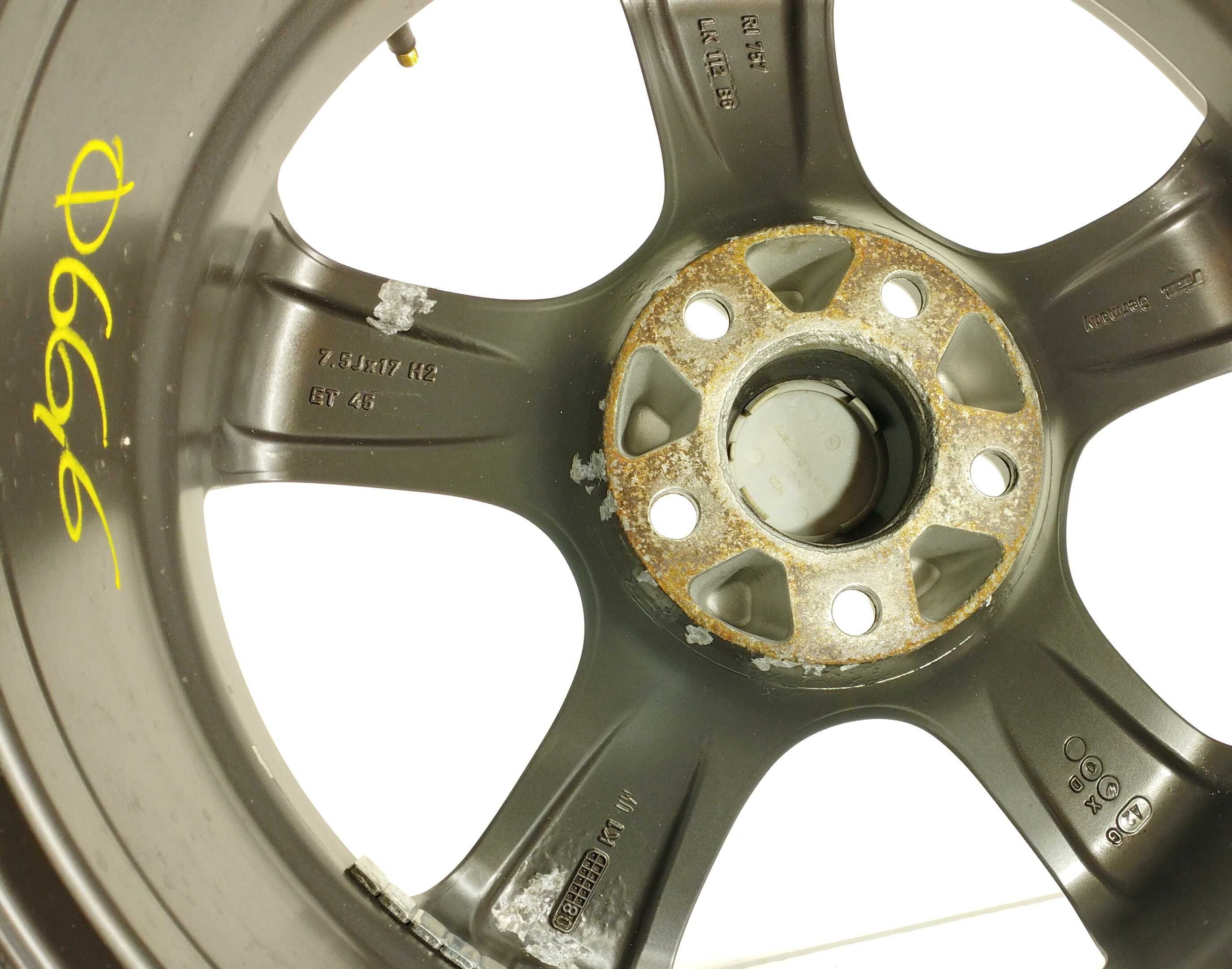 5x112 R17 ET 45 4x felgi aluminiowe Anzio / Audi A4 A6 SuperB /montaż
