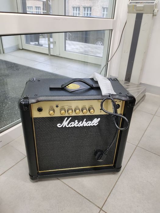 Marshall mg 15 для електро гітари та акустика polcraft