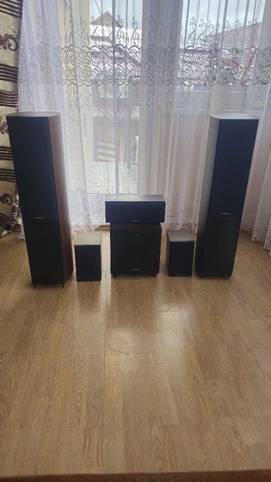 Wharfedale Diamond 10.5