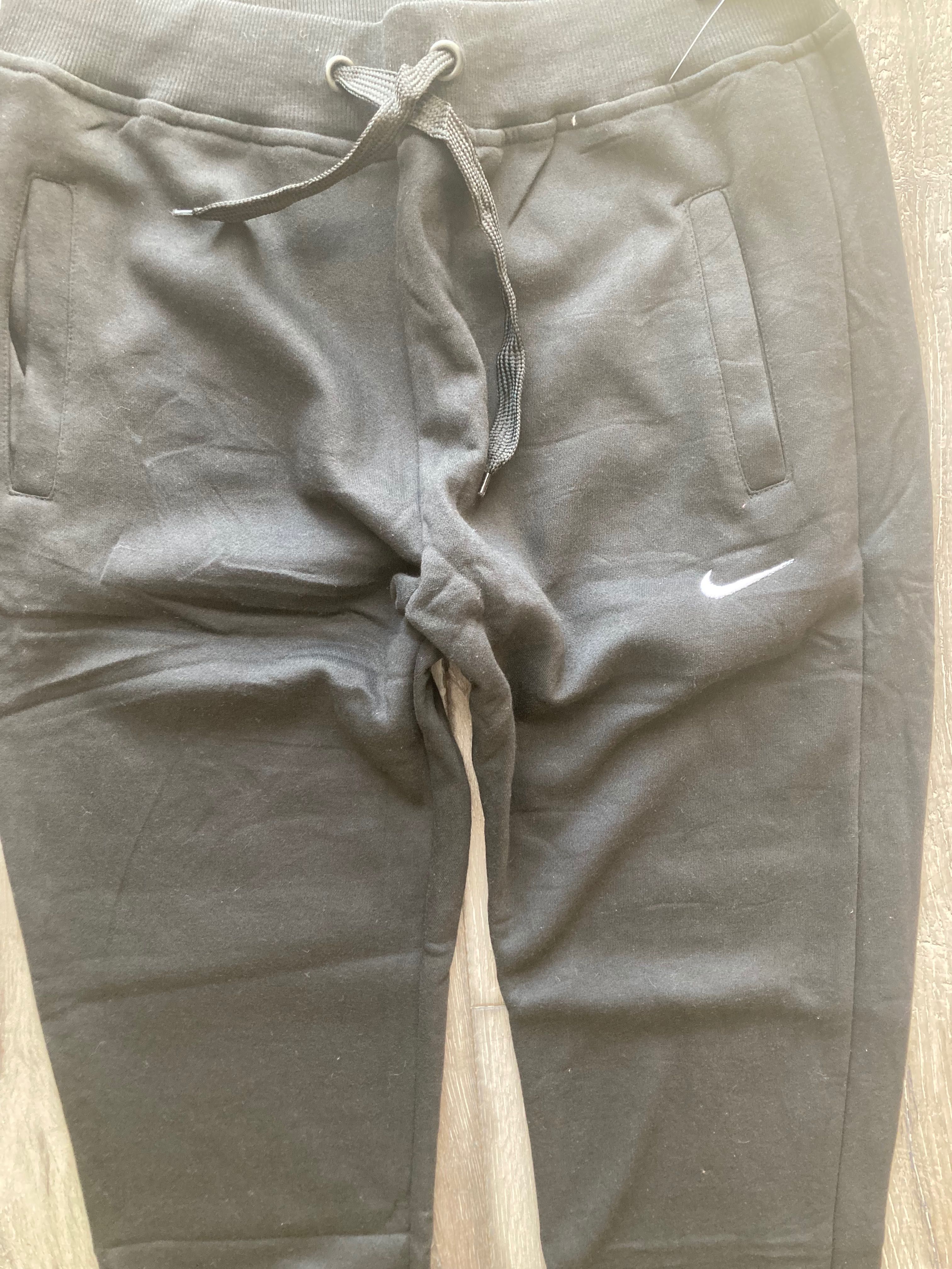 Nowe spodnie dresowe Nike XXL