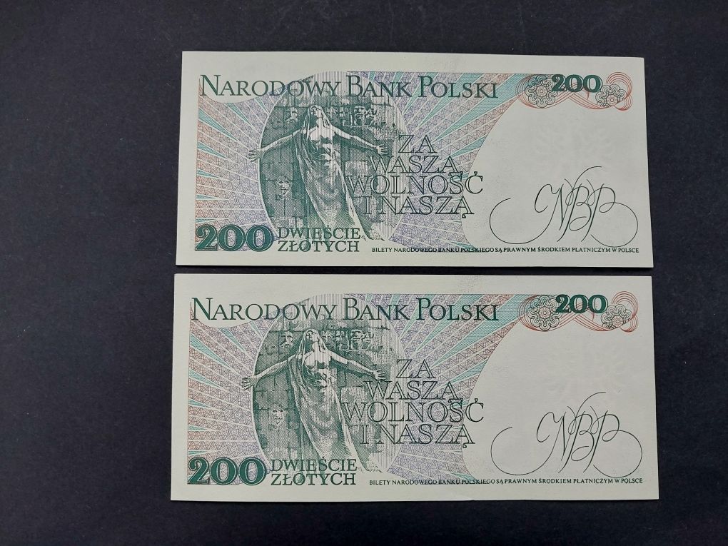 2 x 200 zł z 1988r. Jarosław Dąbrowski.