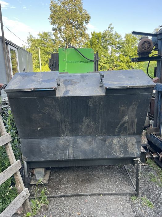 Продам твердопаливний котел