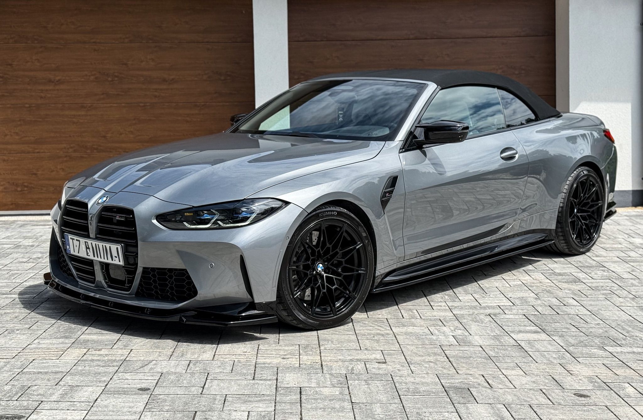 BMW M4 Competition X-Drive Cabrio Maxton