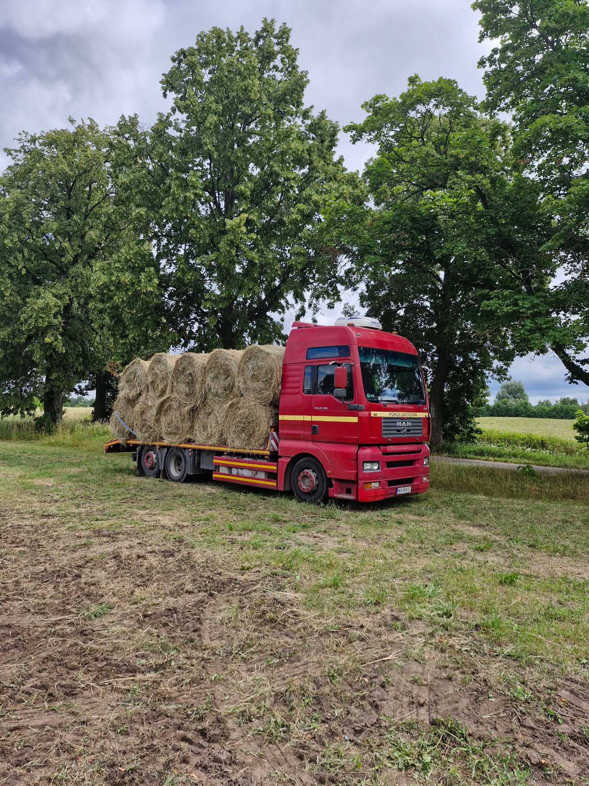 Auto laweta Pomoc drogowa  Gizycko 24/7 transport maszyn rolniczych