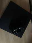 PS4 PRO 1 джойстик и игры на дисках