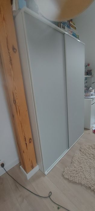 Szafa rozsuwana dziecięca + wieszaki