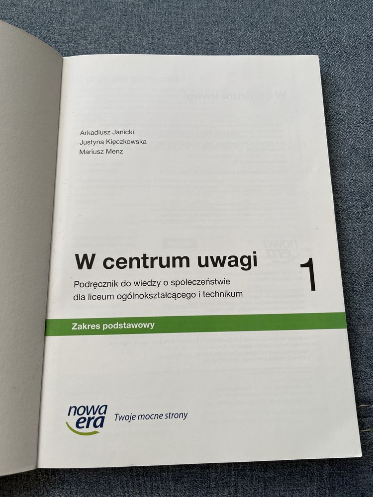 W centrum uwagi 1 nowa ksiazka