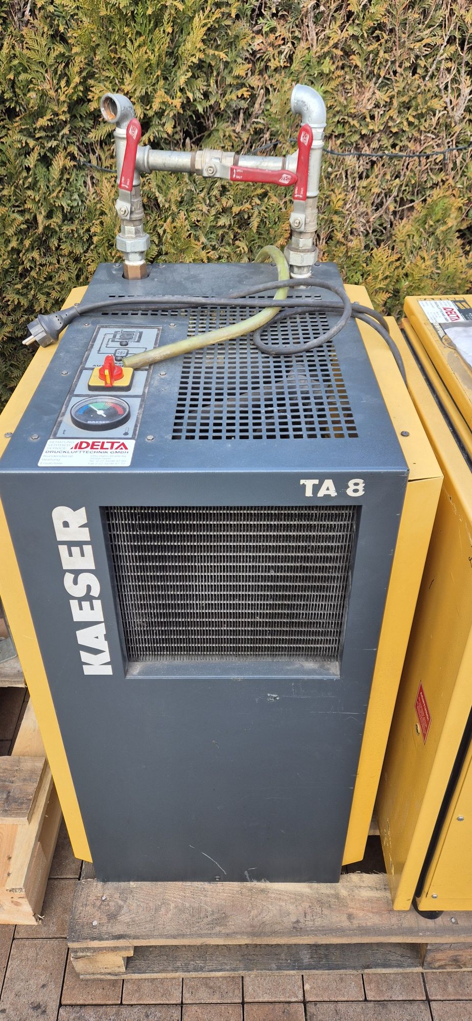 Sprężarka śrubowa Kaeser SM8+ Osuszacz Kaeser TA8!