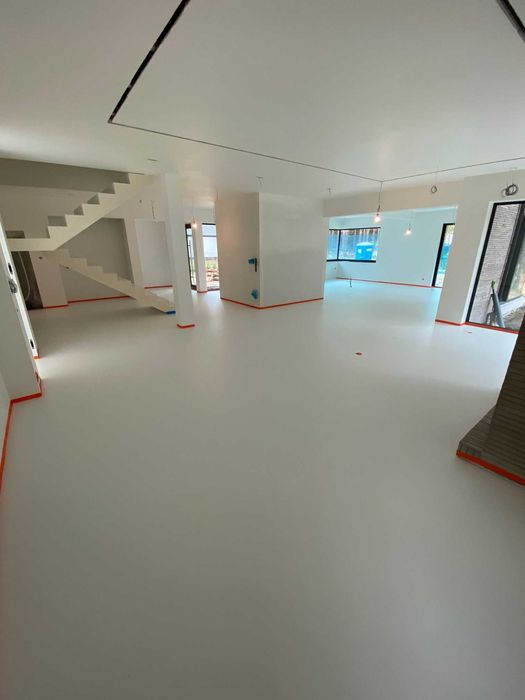 Posadzki żywiczne, dekoracyjne, przemysłowe/garażowe. Mikrocement