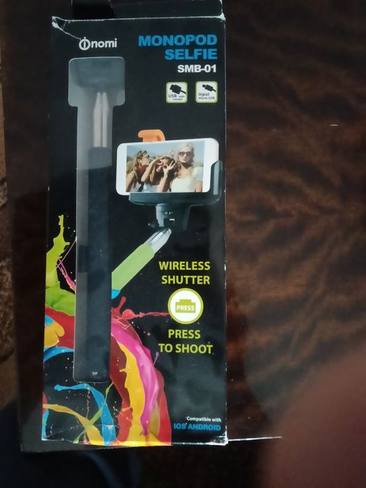 Монопод Nomi в коробці