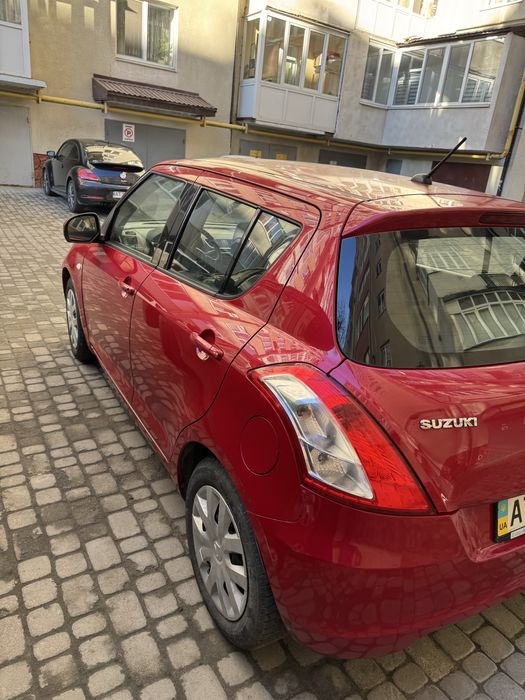 Suzuki Swift 2012 1.2 benzyn automat