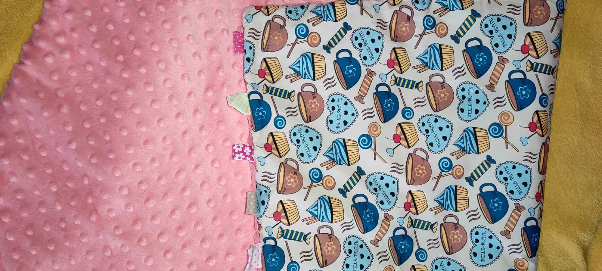 ocieplany kocyk minky Belle Petite 68x92 cm z tasiemkami