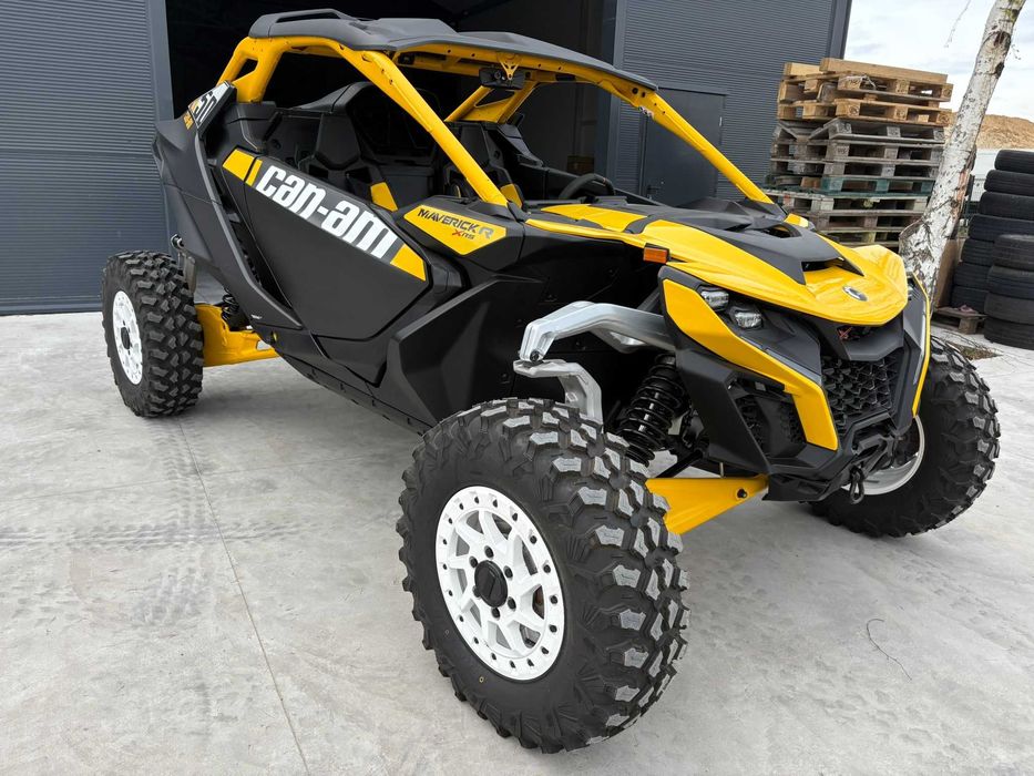 CAN AM Nowy MAVERICK R TURBO Smart Shox 2024r FV 23%