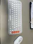 Klawiatura logitech plus mysz