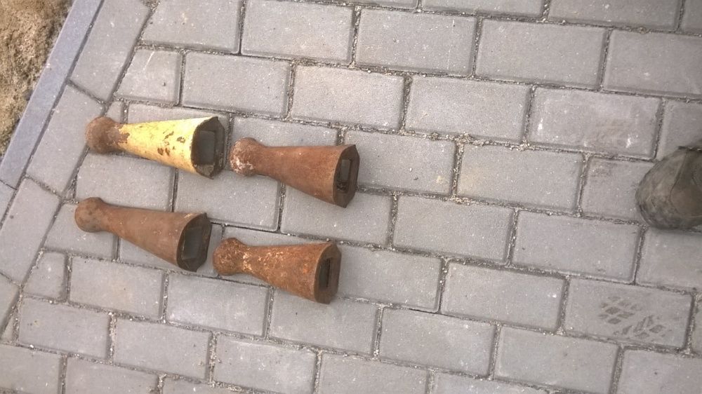 antyk stara duża wanna żeliwna zabytkowa