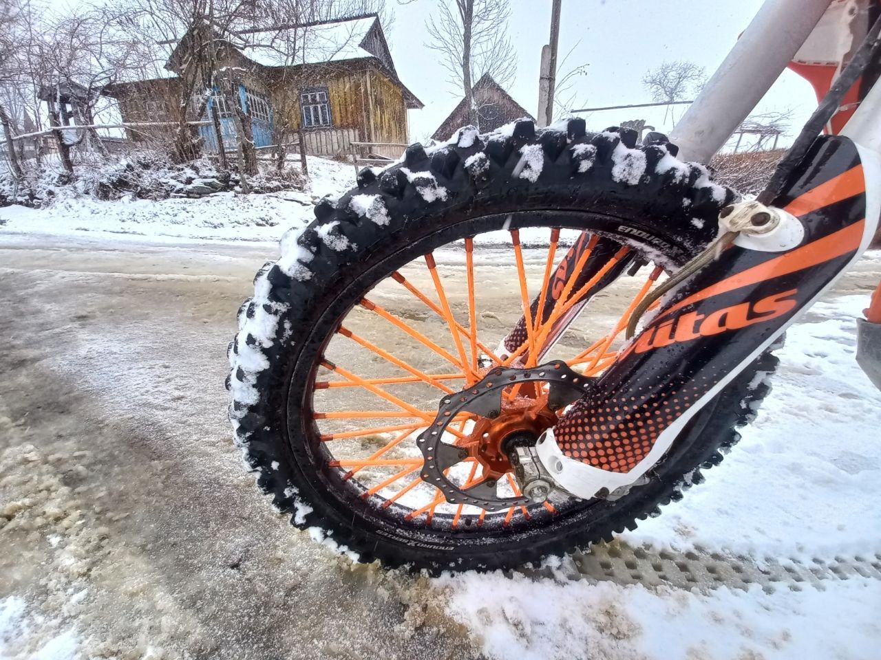 Kovi pro 300 KTM , добрий технічний стан, заводиться без проблем!