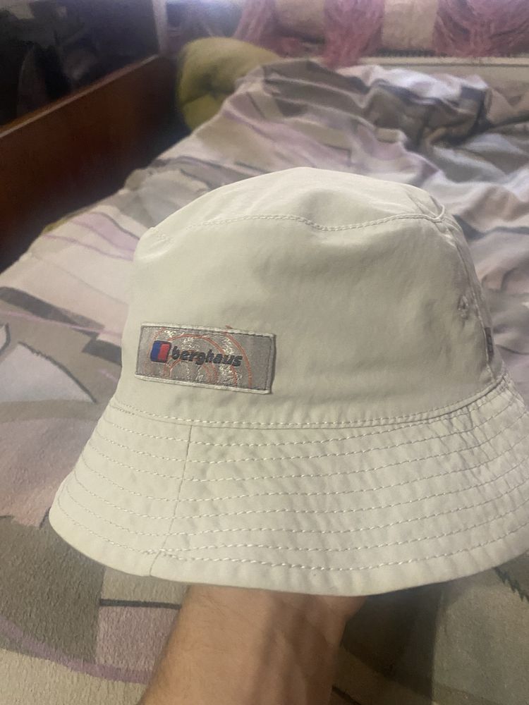 Двухстороння панама berghaus