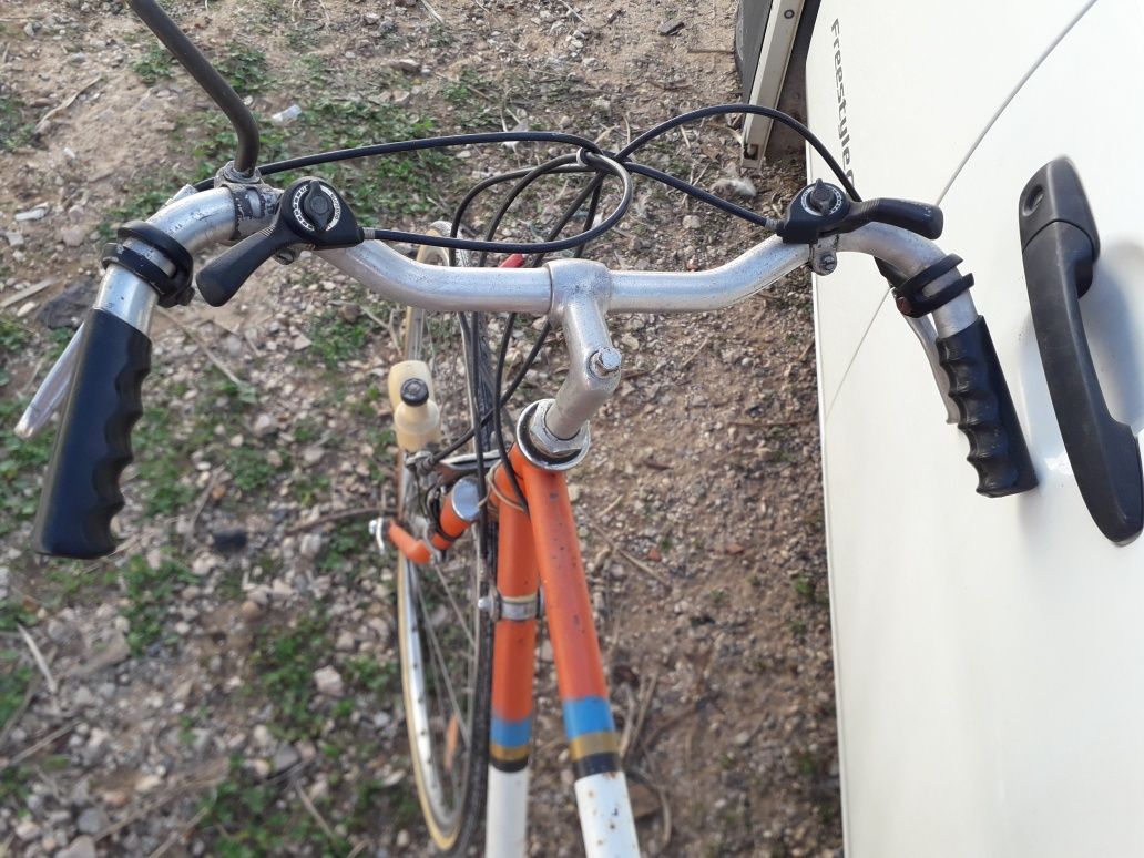 Bicicleta  corrida  antiga