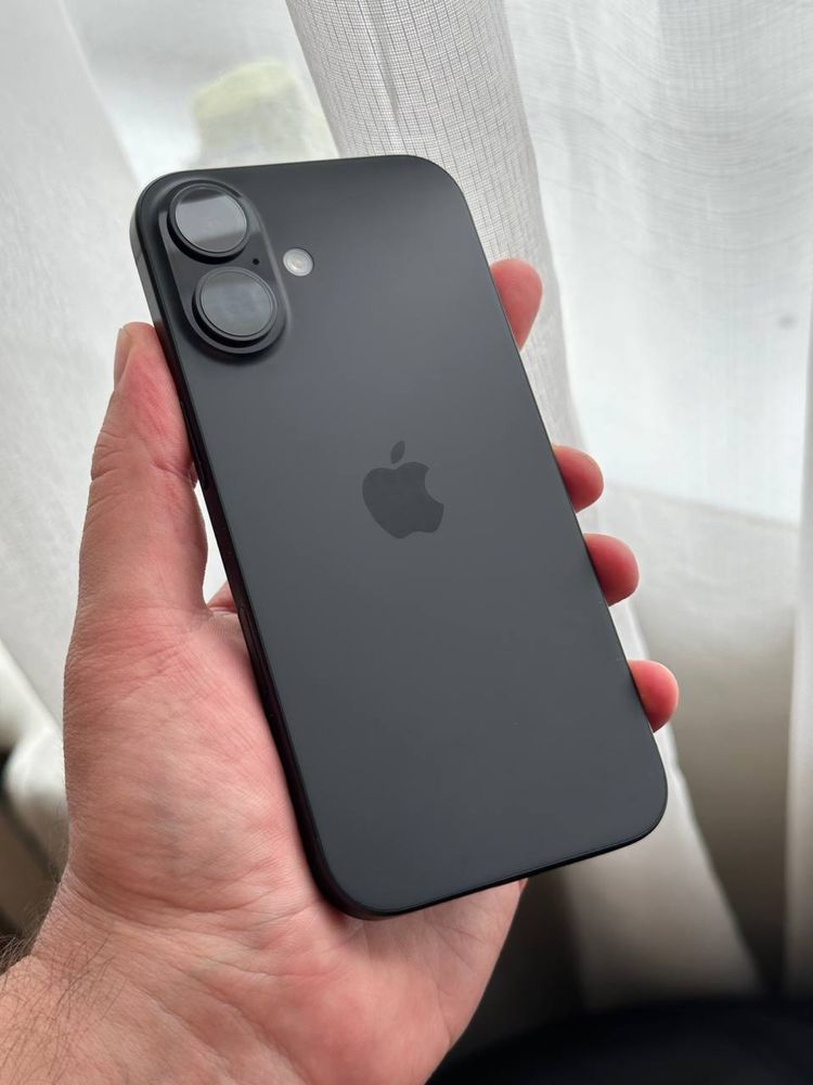 New IPhone 16 128 Neverlock Open Box