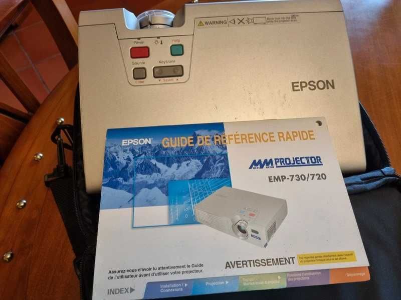 Projetor Epson EMP-720