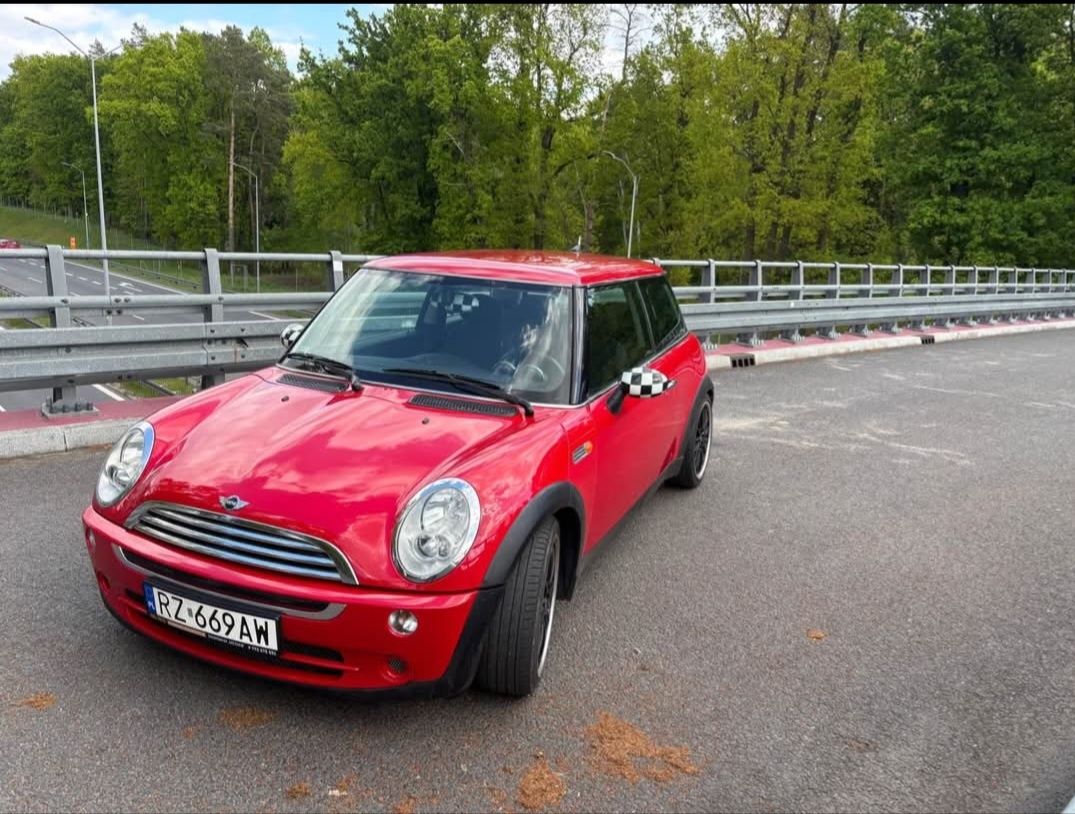Mini One 1.6 bądź zamienię na busa