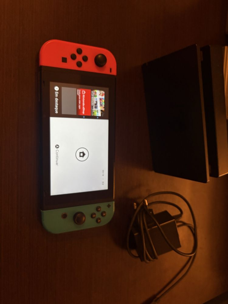 Nintendo switch com dock e carregador