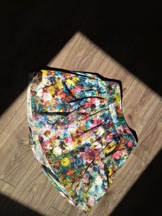 Spódnica Zara w kwiaty