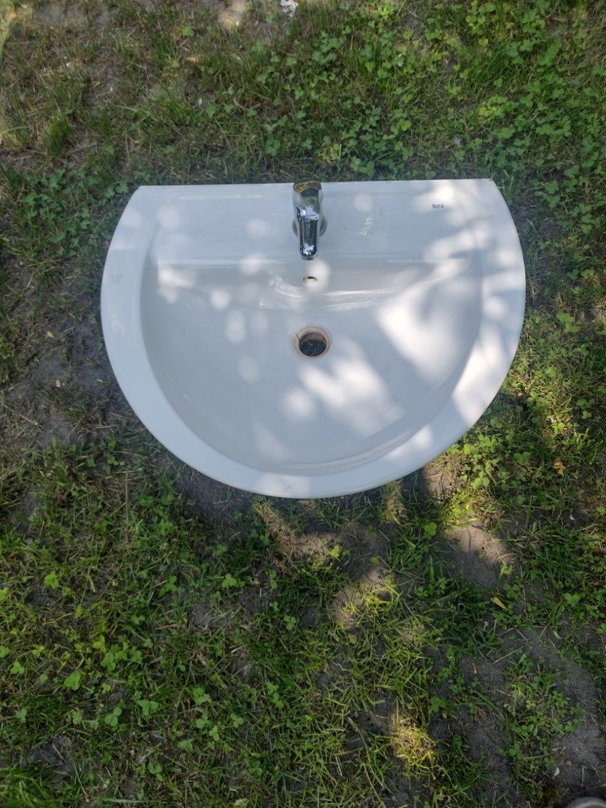 Sprzedam umywalkę
