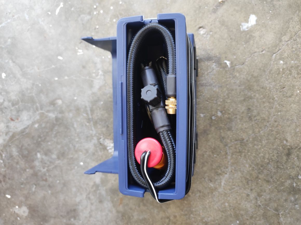 Compressor novo para automovel de ligar ao isqueiro