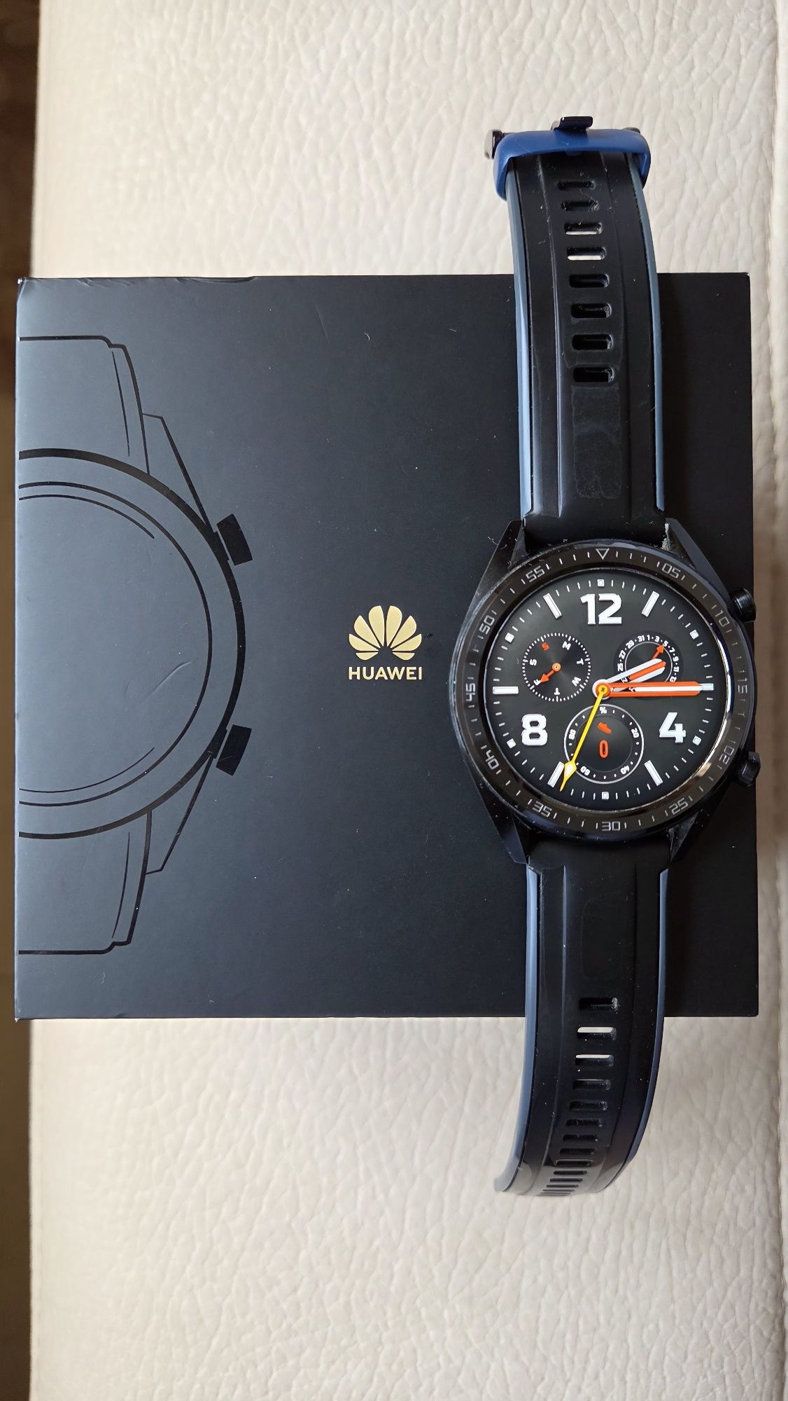 Huawei Watch GT em caixa