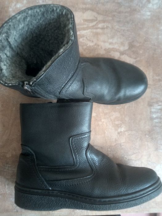 Зимние ботинки KONORS черные кожаные 46 р.