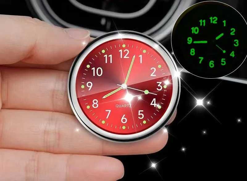 Dekoracyjny zegar kwarcowy 4 cm analogowy srebrno-czerwony + klips