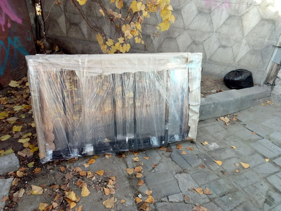 Розкрийний.   стіл...