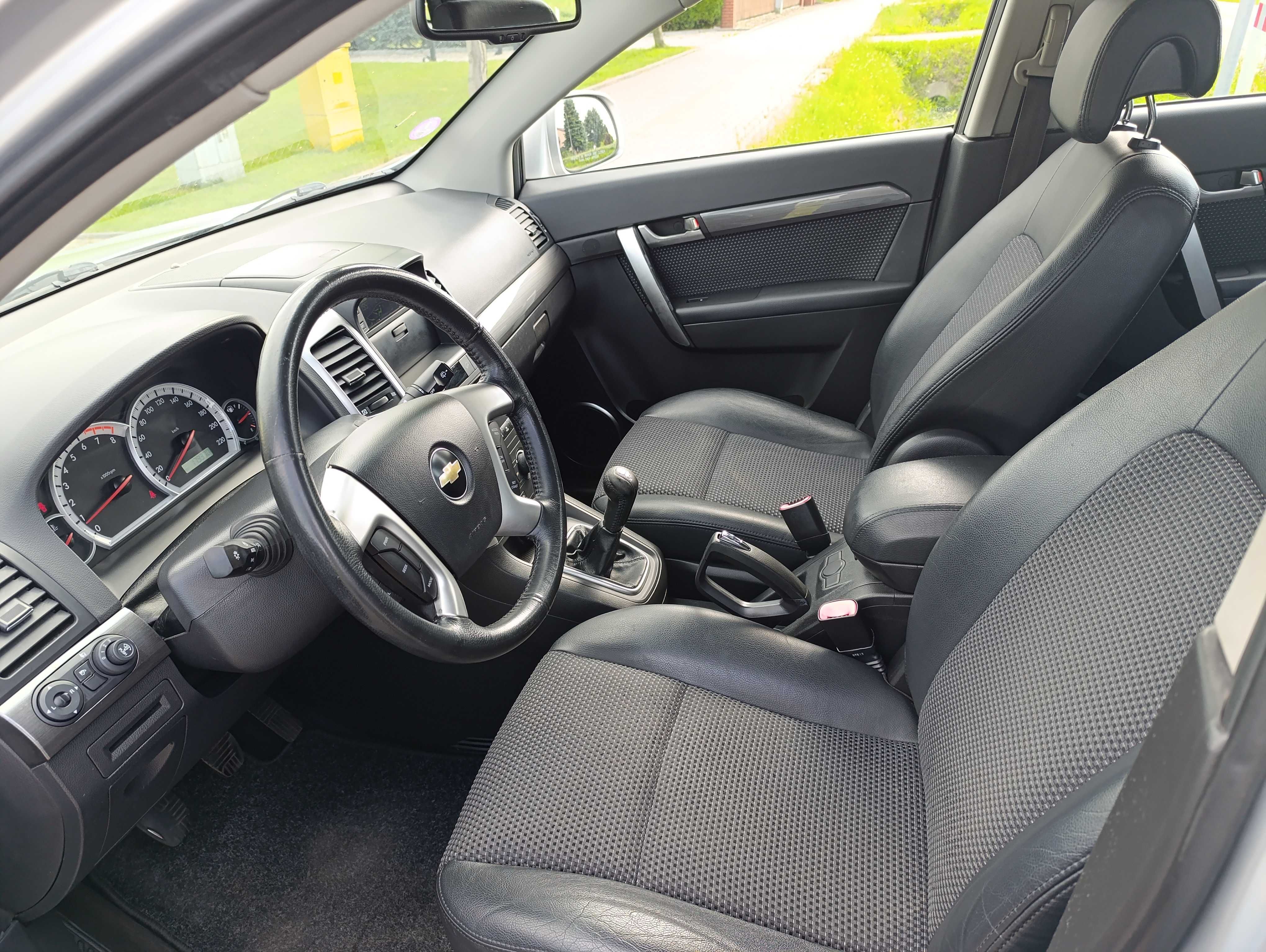 Chevrolet Captiva 2.4 benzyna 4x4 Zadbany sprowadzony z Holandii!!!