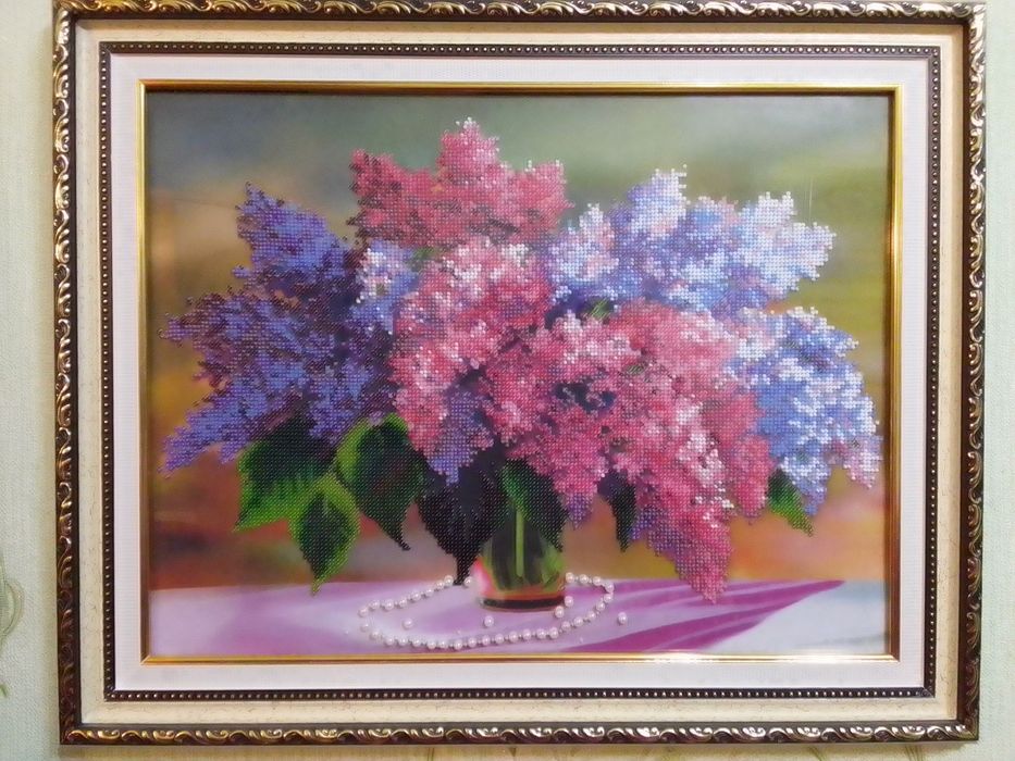 Вишита картина. Бузкова насолода.