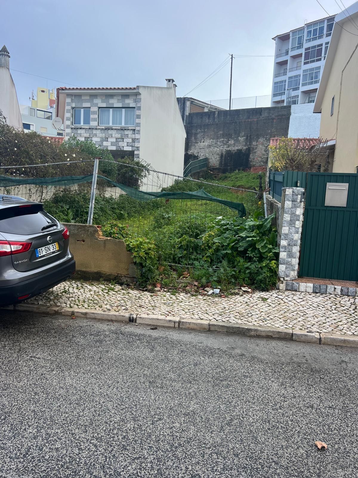 Vendo Terreno Urbano c/ Projeto na Madorna