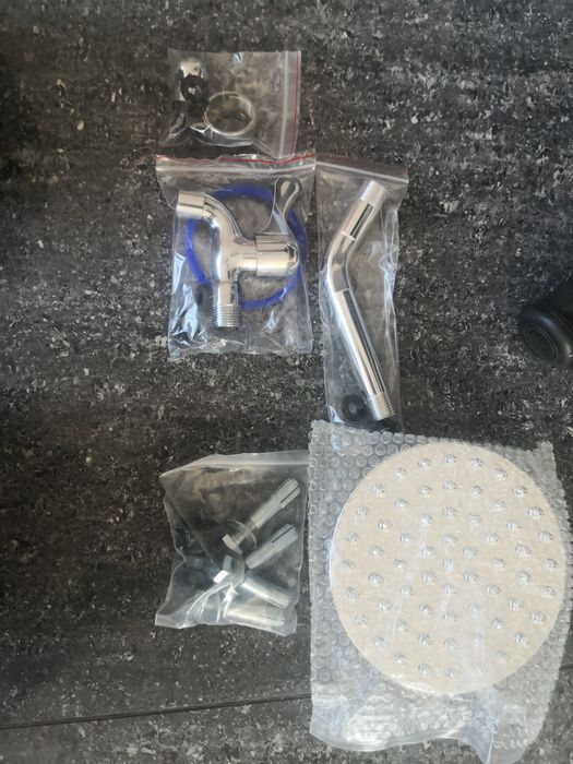 Prysznic ogrodowy wysoki stojący słupek