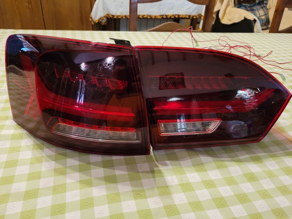 Farolins traseiros volkswagen jetta 2011