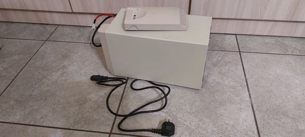 Б/у инвертор ибп 24В дбж Eaton 5115 1000 на газовый котел чистый синус