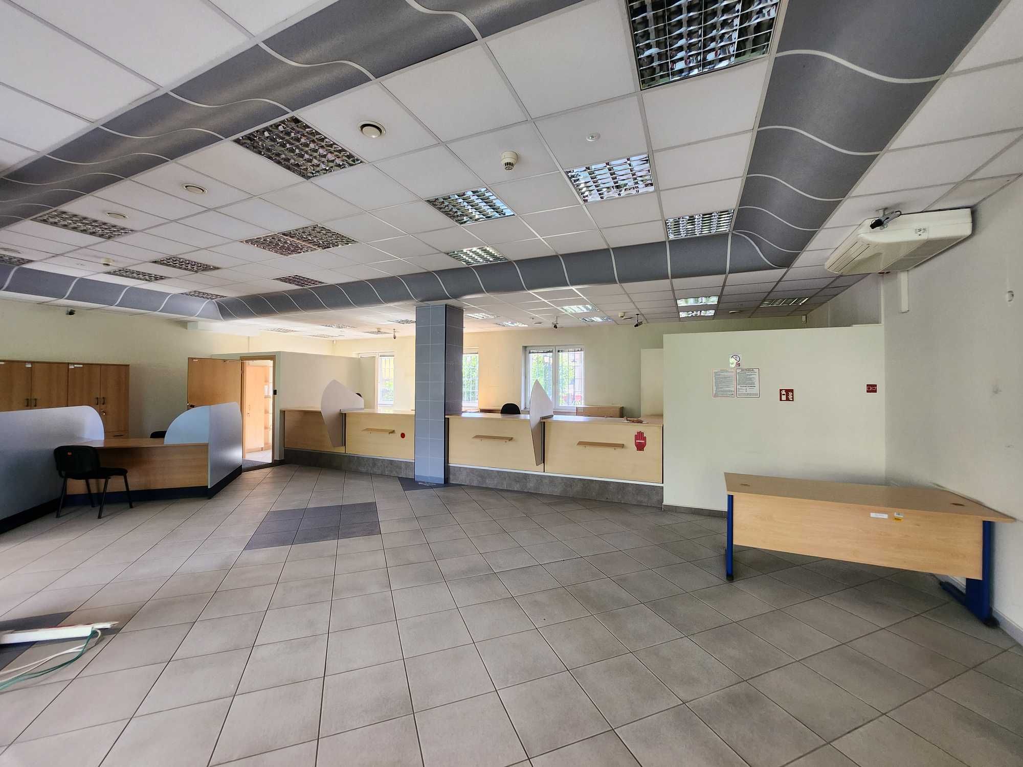 Słupsk lokal usługowy bank sklep salon parter 210mkw w centrum