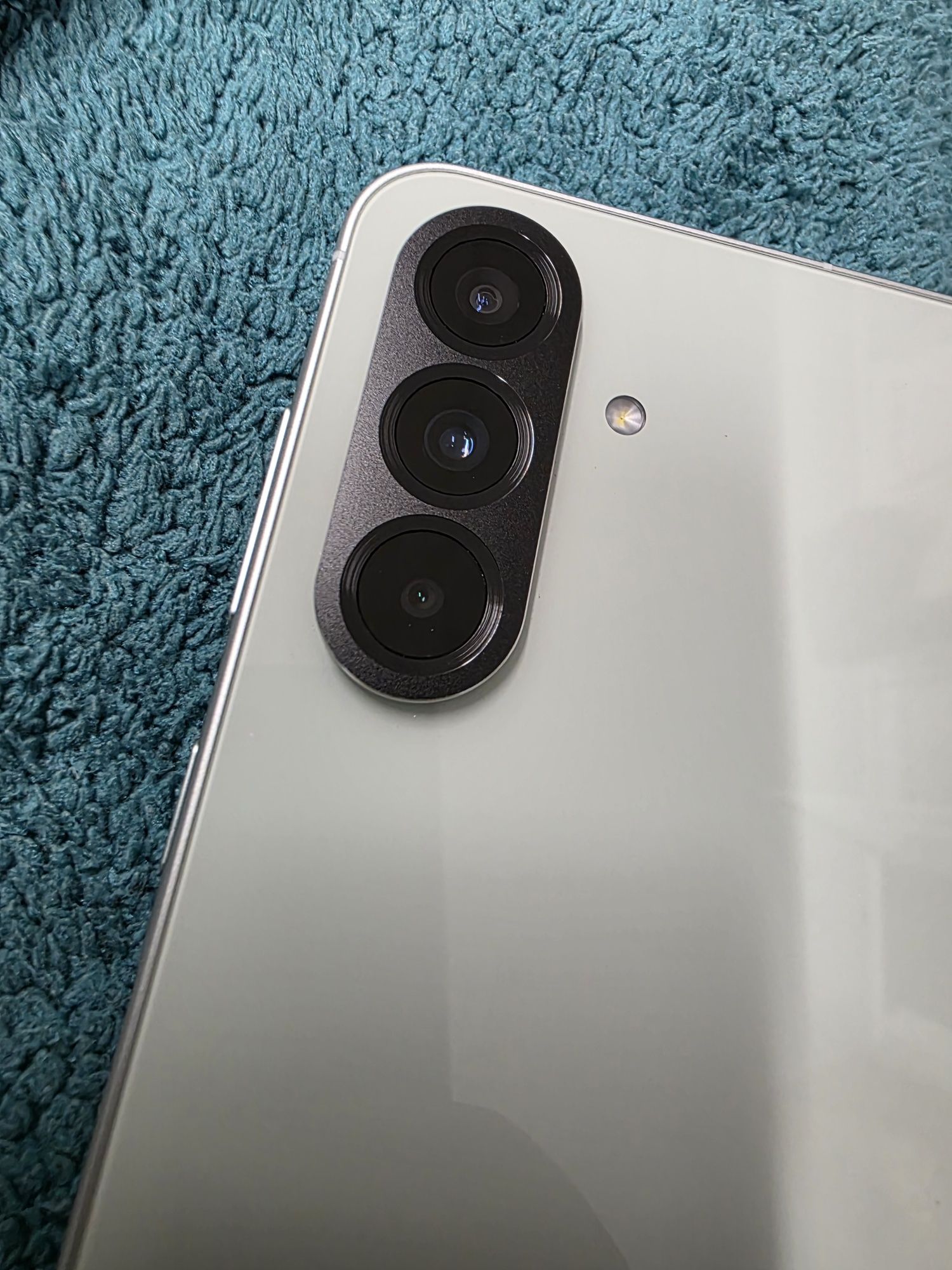 Смартфон телефон Samsung Galaxy a56 8/256