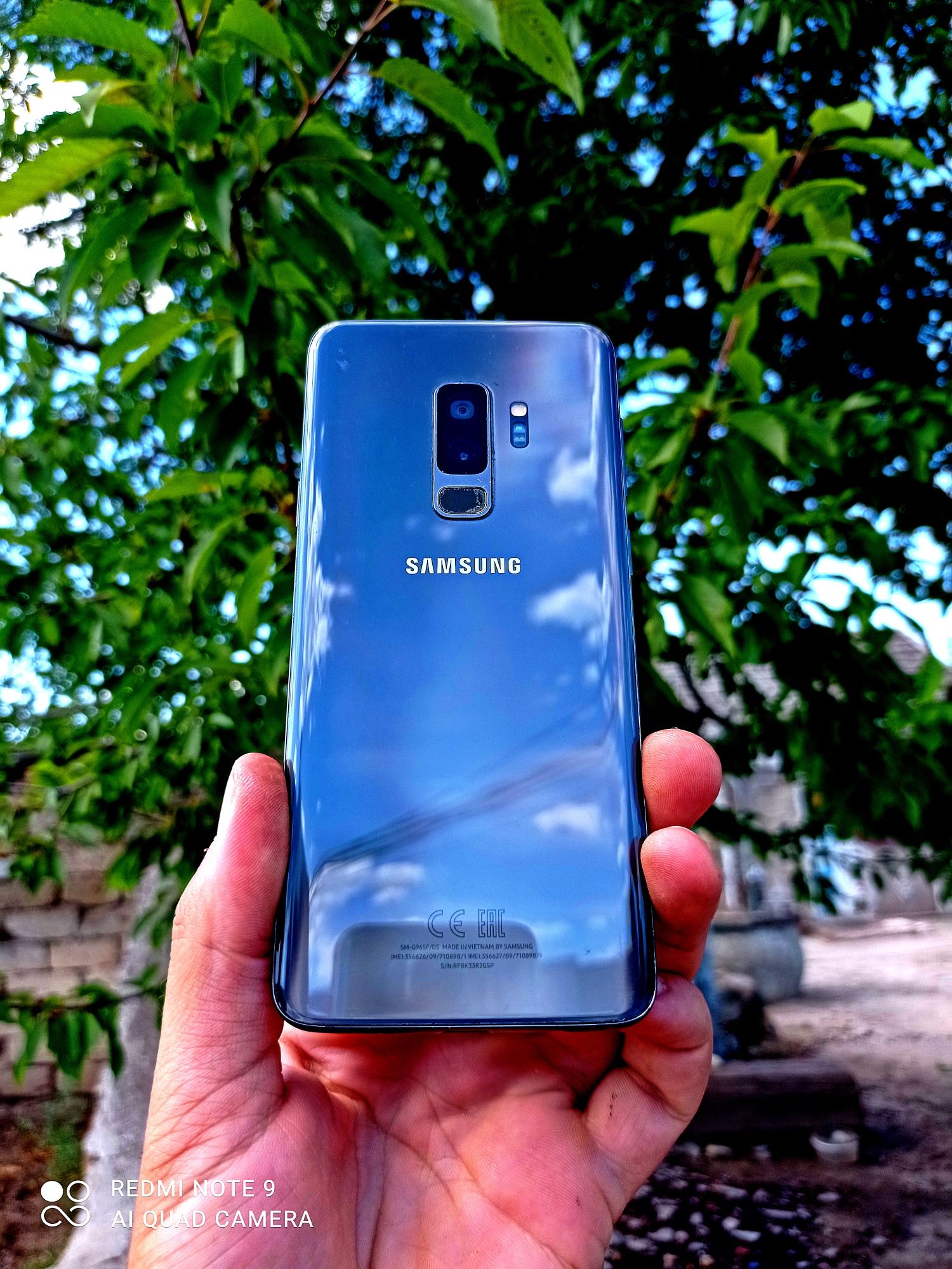 продам SAMSUNG S9 +