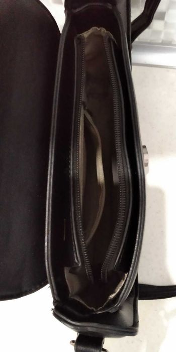 Жіноча шкіряна сумочка