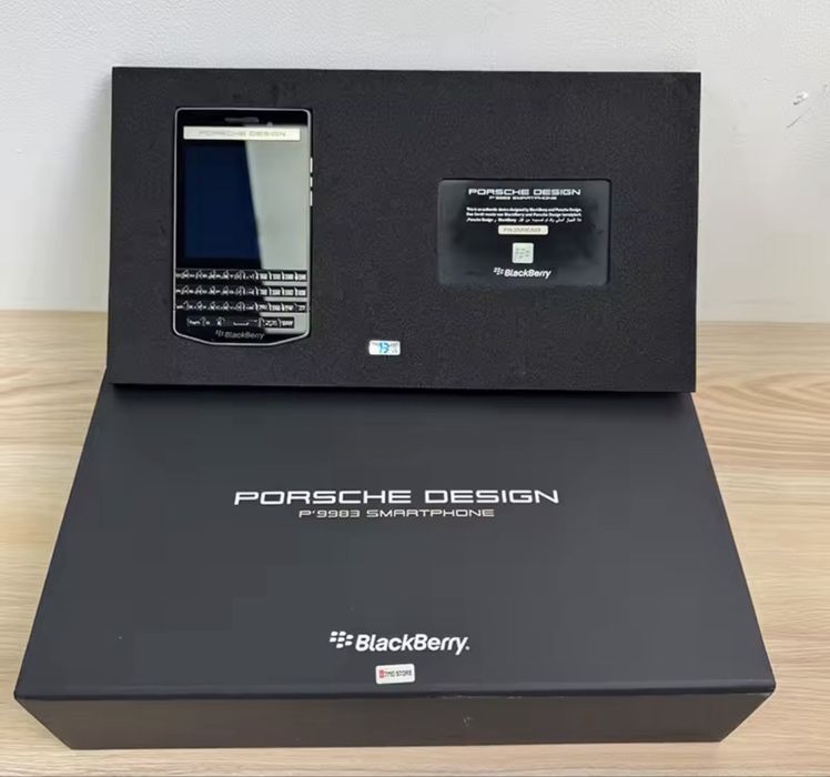 Porsche design blackberry novos