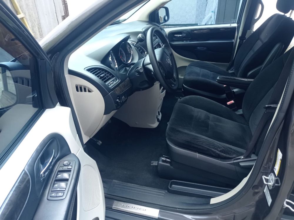 Dodge Grand Caravan