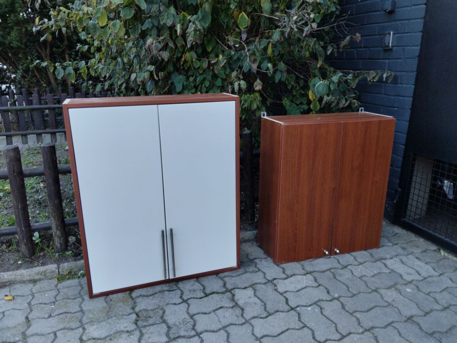 2 szafki ścienne łazienkowe