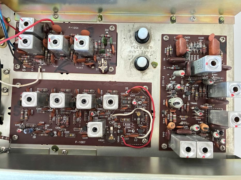 Amplituner Sansui 800