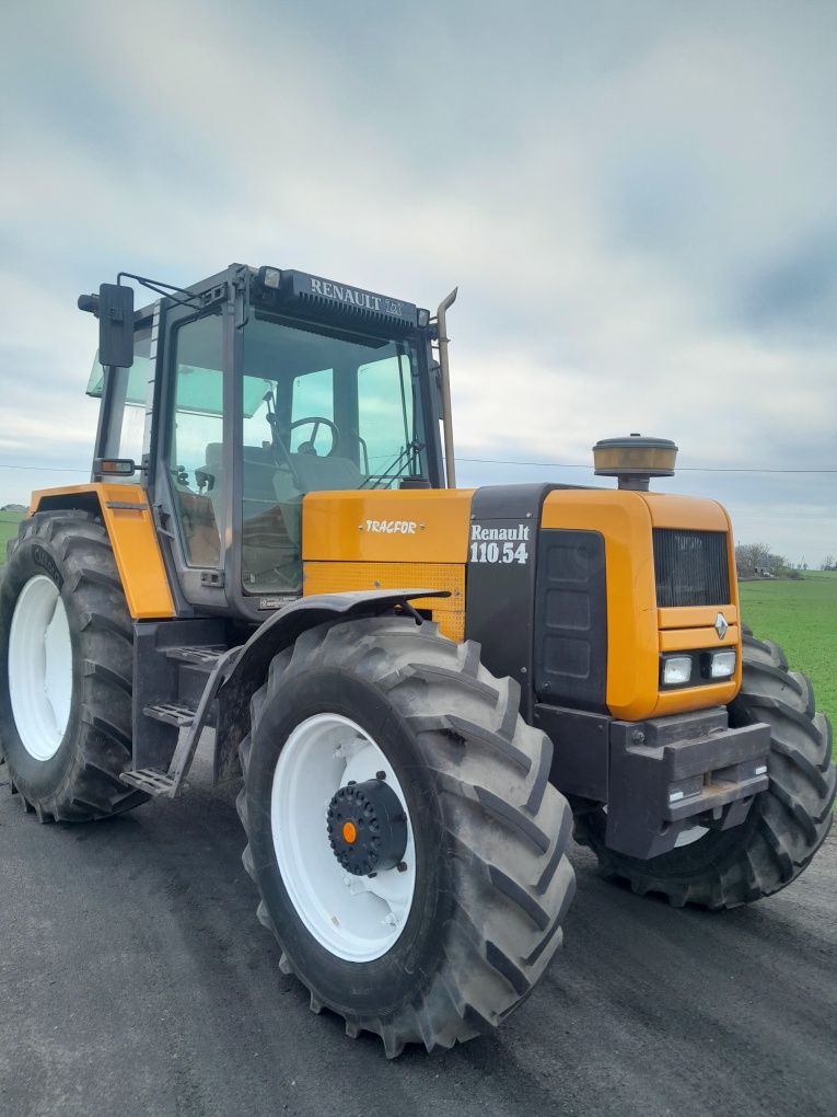 Ciągnik rolniczy Renault 110.54