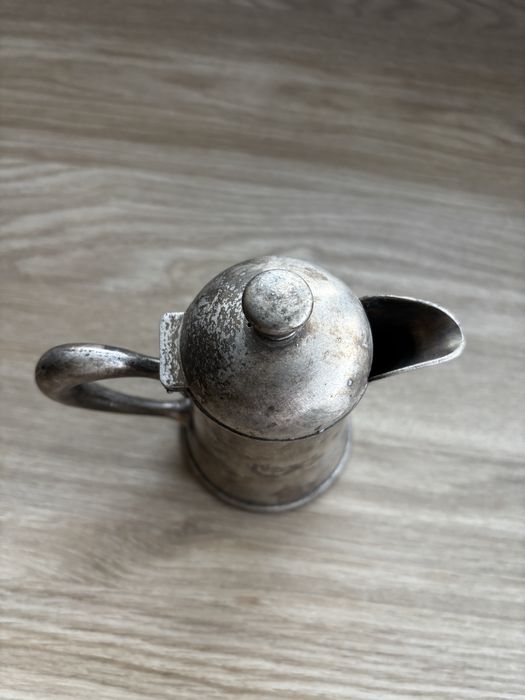 Dzbanek z napisem Hotel Polonia