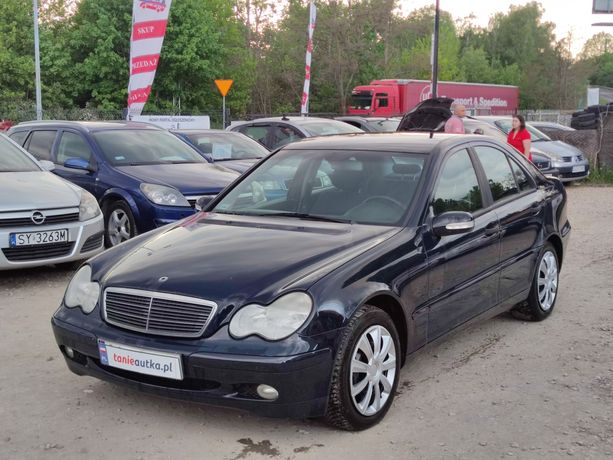 Mercedes C Klasa kompressor 2.0 Benzyna//6_biegow//Klimatyzacja//Zamia